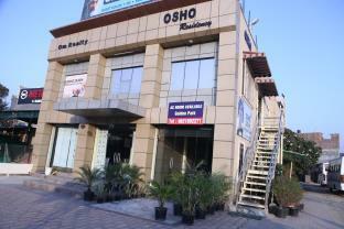 Oyo 8240 Maan Residency Hotel Gurgaon Exterior foto